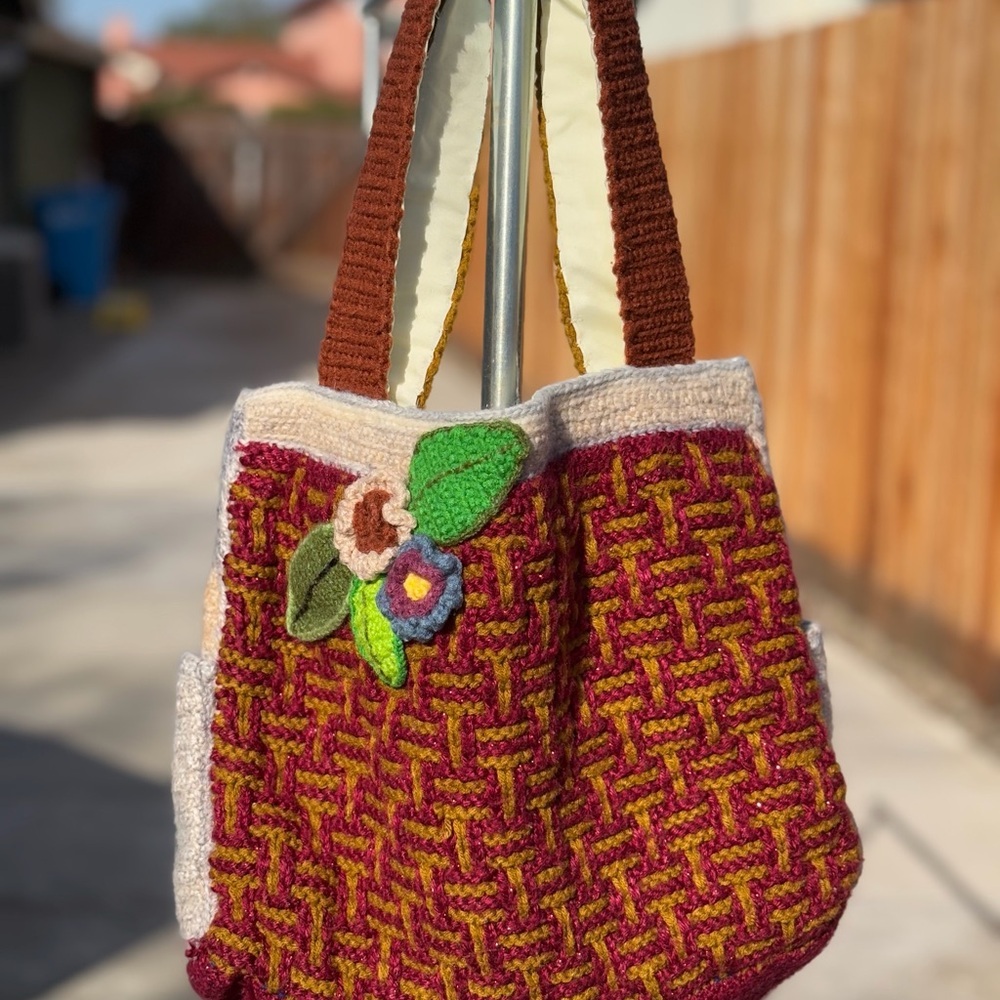 Colorful Crochet Shoulder Bag - Picture 3 of 8